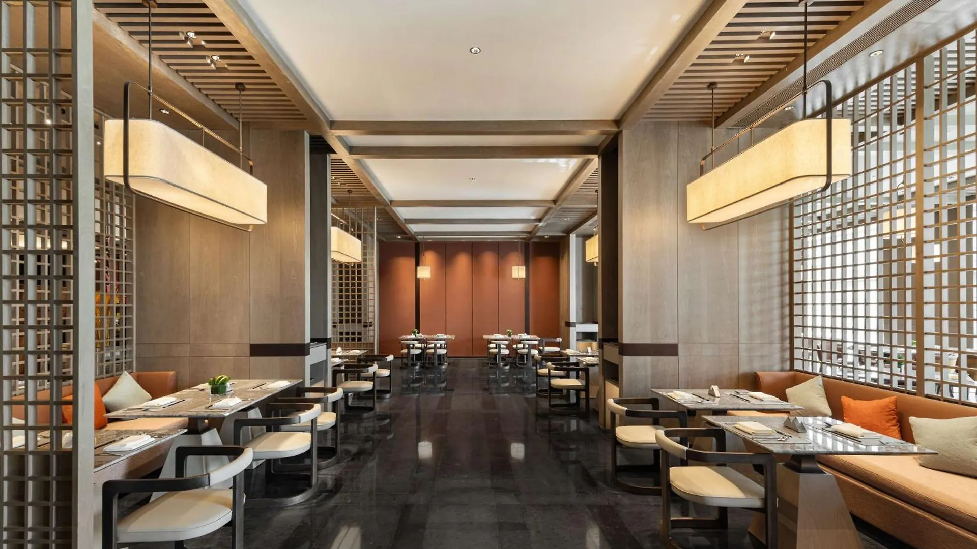 מלון Doubletree By Hilton קאיפנג 4*,